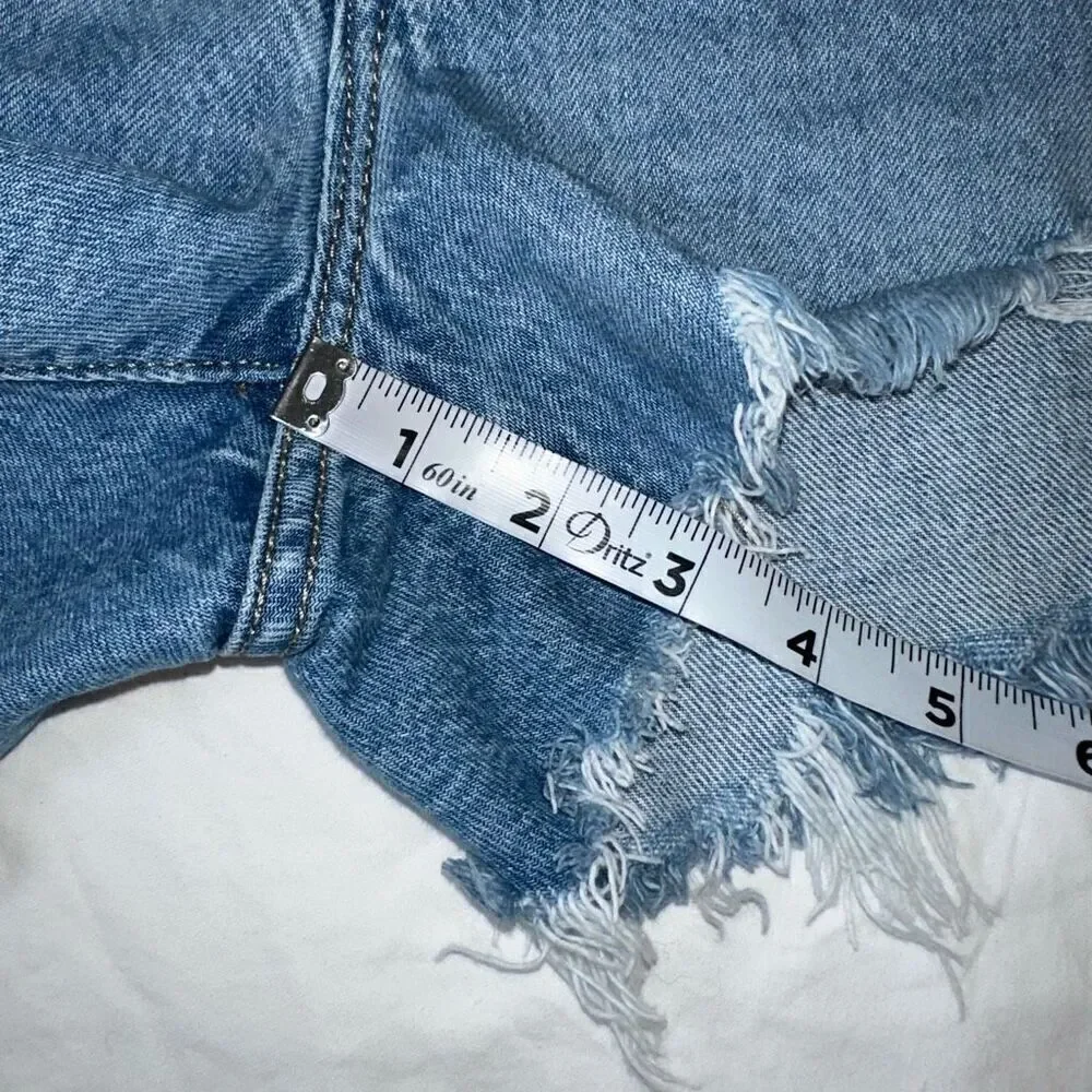 Levi’s 501 Distressed Denim High Rise Button Fly Shorts Womens 36” Casual Summer